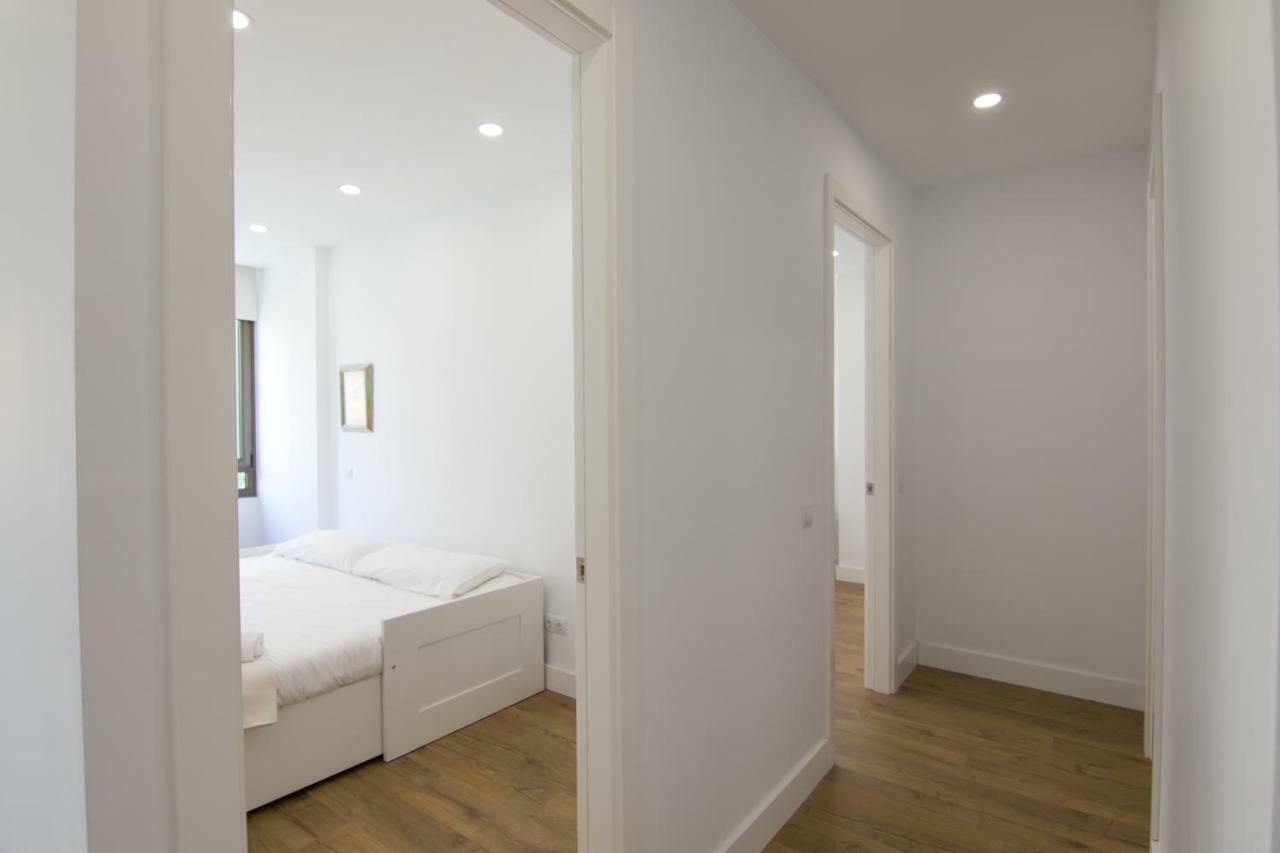 Homeforguest Stylish And Modern Apartment Overlooking Las Canteras Las Palmas de Gran Canaria Esterno foto