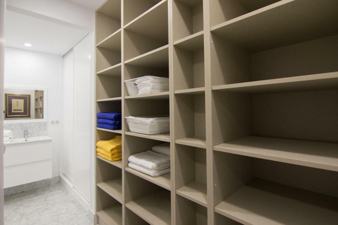 Homeforguest Stylish And Modern Apartment Overlooking Las Canteras Las Palmas de Gran Canaria Esterno foto