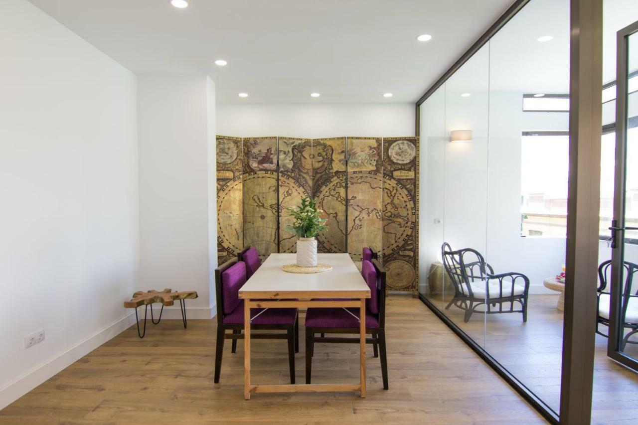 Homeforguest Stylish And Modern Apartment Overlooking Las Canteras Las Palmas de Gran Canaria Esterno foto